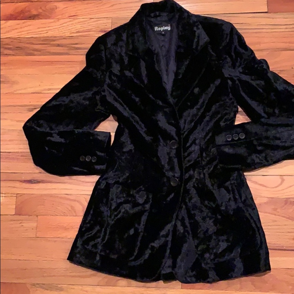 Black velvet blazer